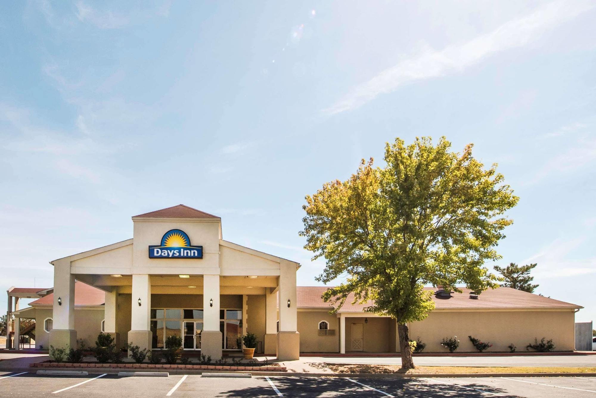Days Inn By Wyndham Eastland ภายนอก รูปภาพ